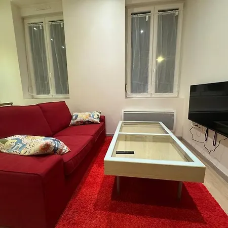 Christelle Apartment